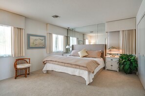 3 bedrooms, desk, iron/ironing board, internet - Near Trails: Luxe Mountain-View Retreat in Tucson! (Tucson)