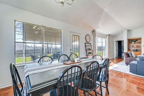 10 Mi to Fort Hood: Family Home w/ Backyard