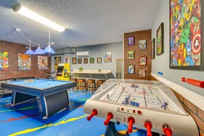 Games room - Magic Miles Disney Villa & Pool (Davenport)