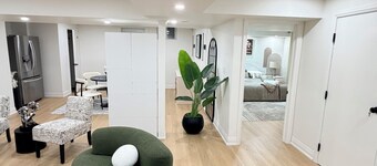 Modern basement suite near Durham college