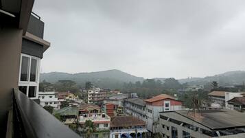 Deluxe Double Room | Property grounds