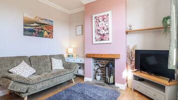 Cottage | Interior