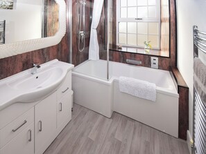 Towels - 3 bedroom accommodation in Grange-over-Sands (Grange-over-Sands)