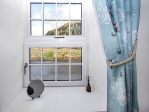 Interior - 3 bedroom accommodation in Grange-over-Sands (Grange-over-Sands)