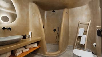 Litheos Luxury Cave Villa | Salle de bain