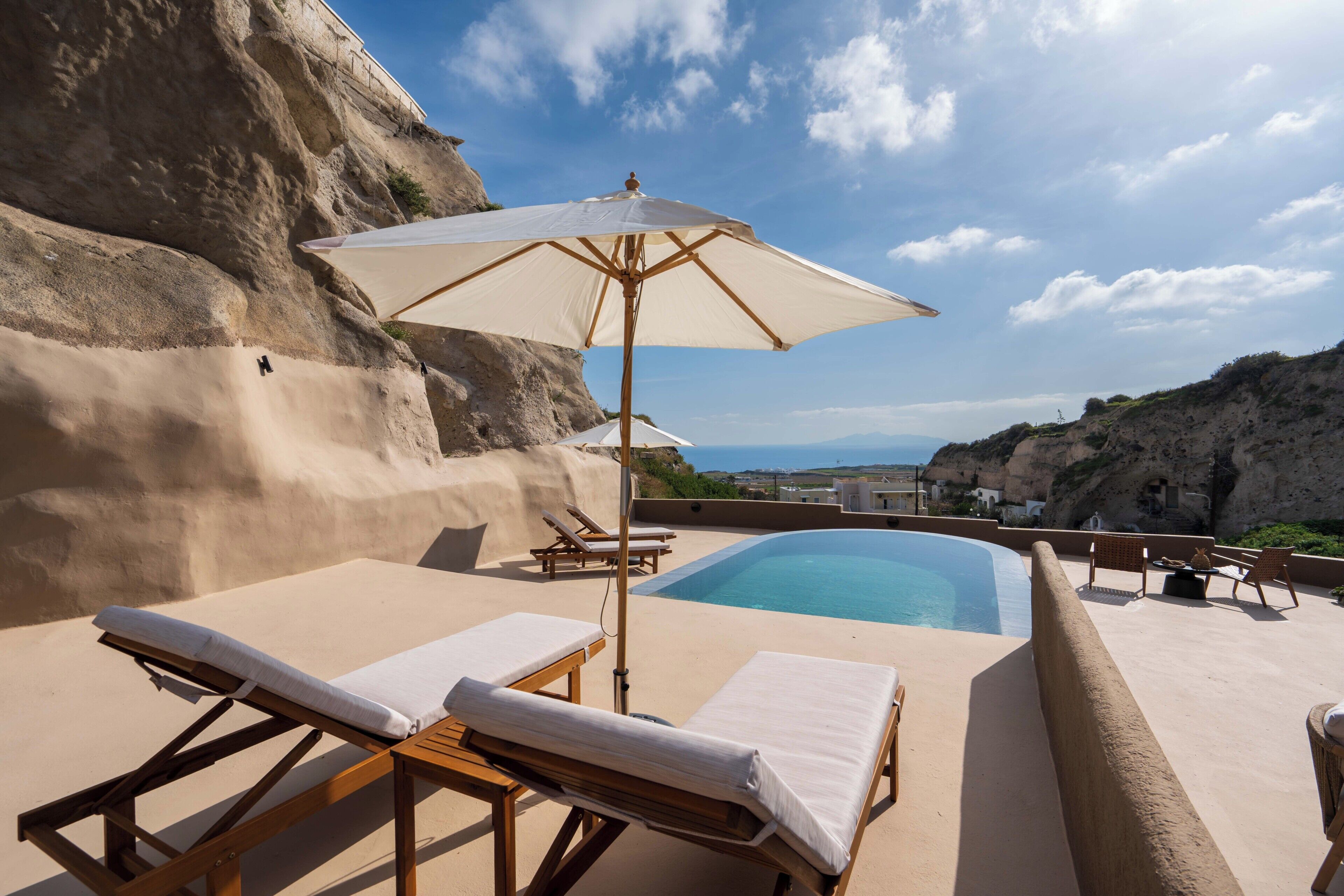 Litheos Luxury Cave Villa | Terraço/pátio
