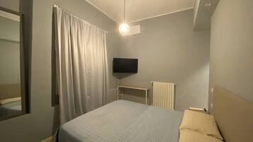 3 chambres, fer et planche Ă repasser, accĂšs Internet, draps fournis