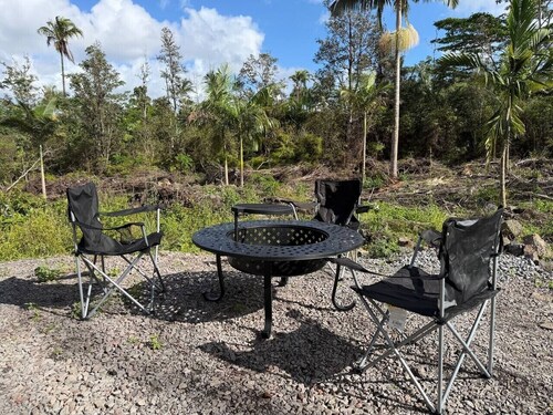 Jungle Lux Cabin - Private Retreat w/ AC & WiFi