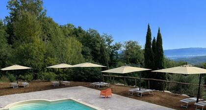 Complexe en campagne Ă Barberino Di Mugello avec 2 chambres Ă coucher, 4 couchages