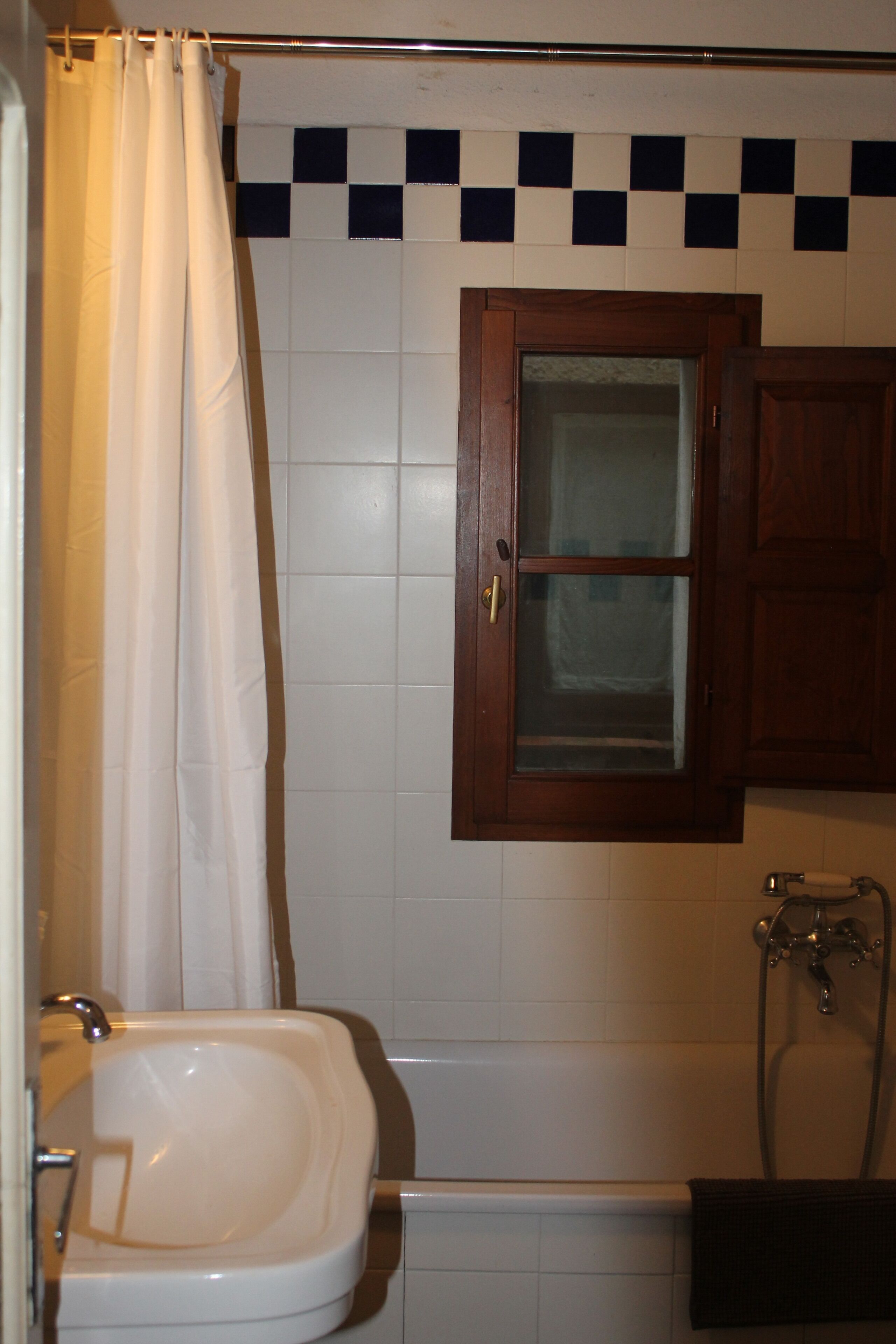 Hair dryer, towels, toilet paper
