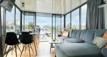 Boathouse with Lake View Terrace