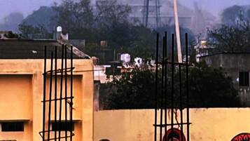 Habitación Deluxe con 1 cama doble o 2 individuales, balcón, vistas a la ciudad | Terraza o patio