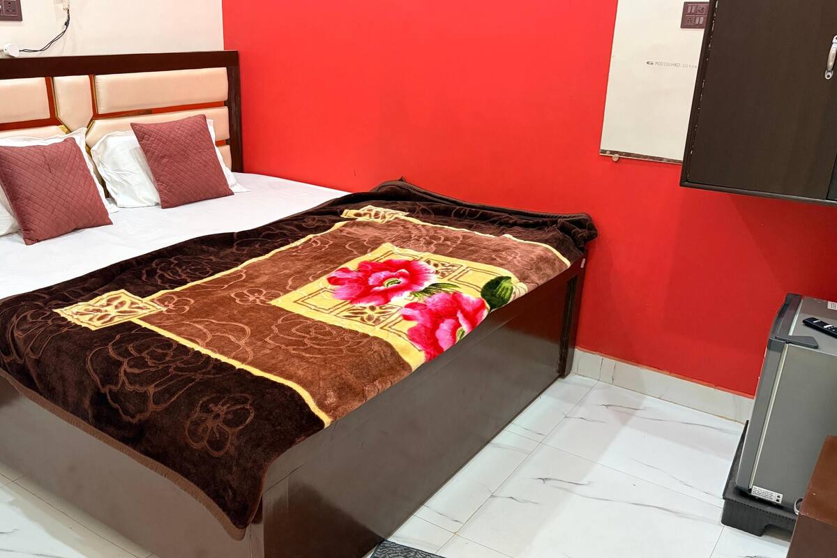 デラックス ダブルまたはツインルーム バルコニー シティビュー