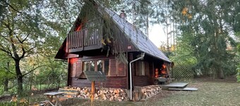 Detached romantic chalet in the woods  - U Faflika