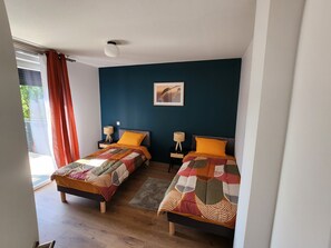 3 Schlafzimmer, Bügeleisen/Bügelbrett, WLAN, Bettwäsche
