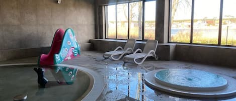 Apartment | Pool
