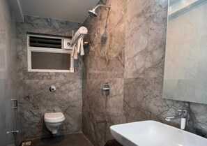 Bathroom - HOTEL OBERON (Solapur)
