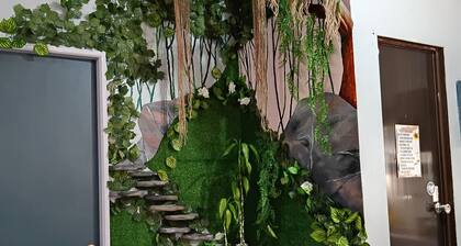 Adorable 2-bedroom home in cool Baguio for your stay, with a touch of Paris.