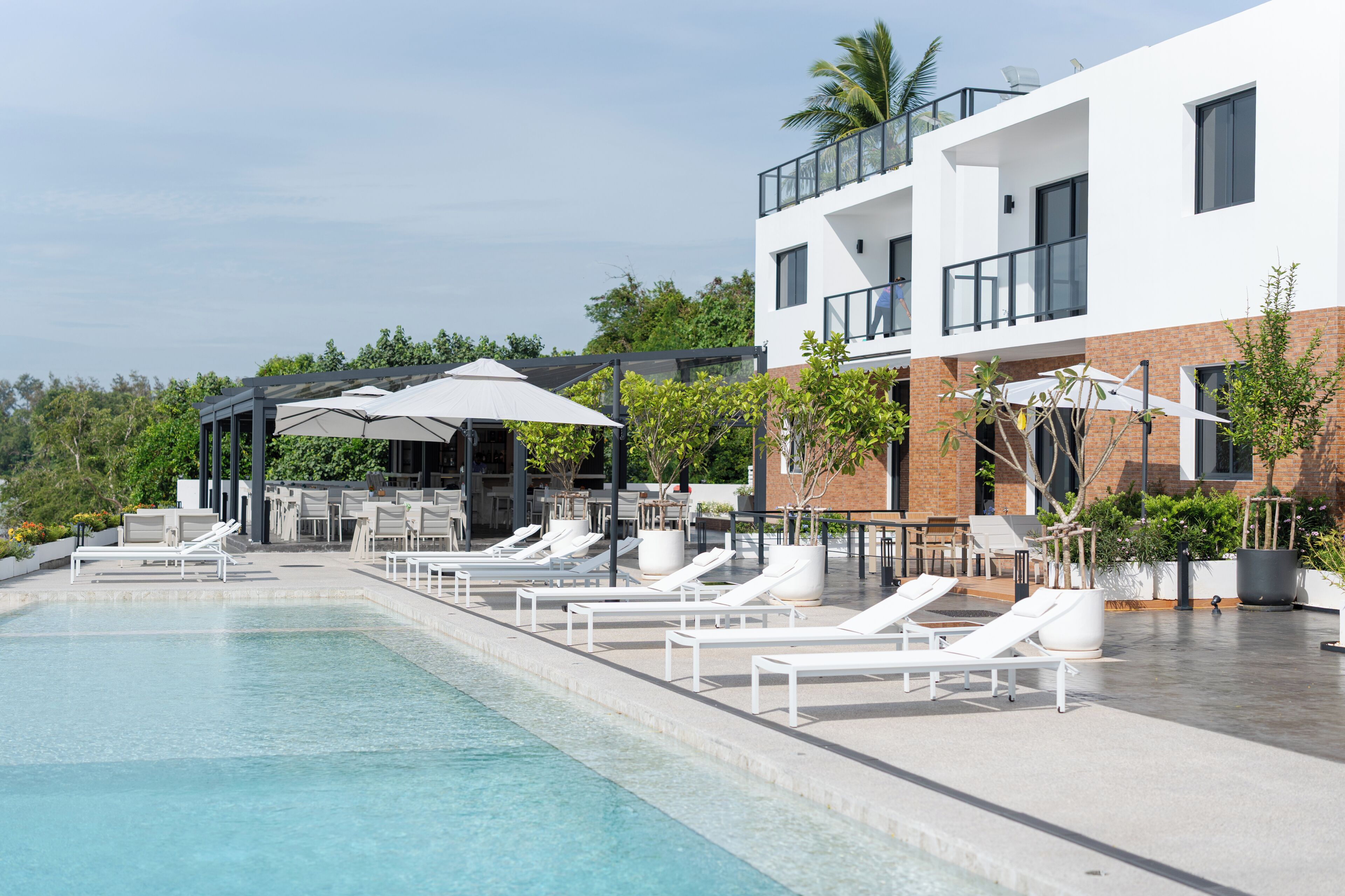 สระว่ายน้ำ