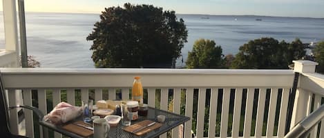 Utendørsservering