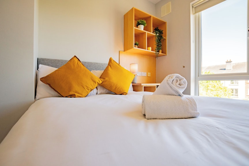 Large Duplex House By Shortstays - Galway