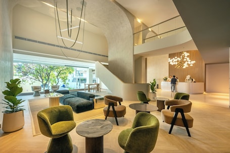 ROYS Hotel Bangkok