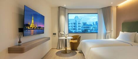 Superior Twin Room, Balcony, City View