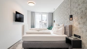 Suite Deluxe, vistes a la muntanya | Caixa forta a l'habitació, decoració individual i mobiliari individual