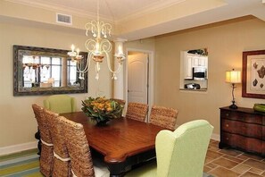 Dining - Indulge in Oceanfront Luxury at Our 5-Bedroom Condo in the Indigo Tower (North Myrtle Beach)