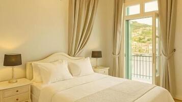 Deluxe Apartment, Balcony, Sea View