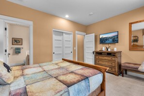 3 habitaciones, escritorio, wifi gratis y ropa de cama 