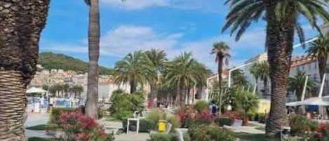 Enceinte de lâhĂ©bergement