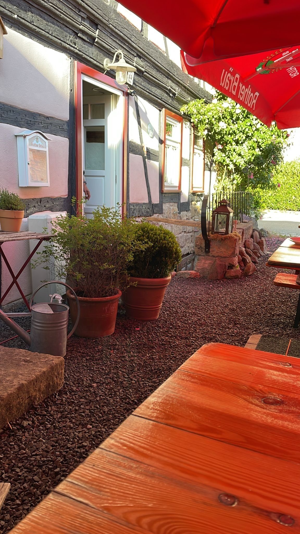 Outdoor dining
