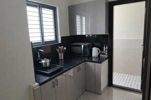 Superior Suite | Private kitchen - Orin suites (Hyderabad)