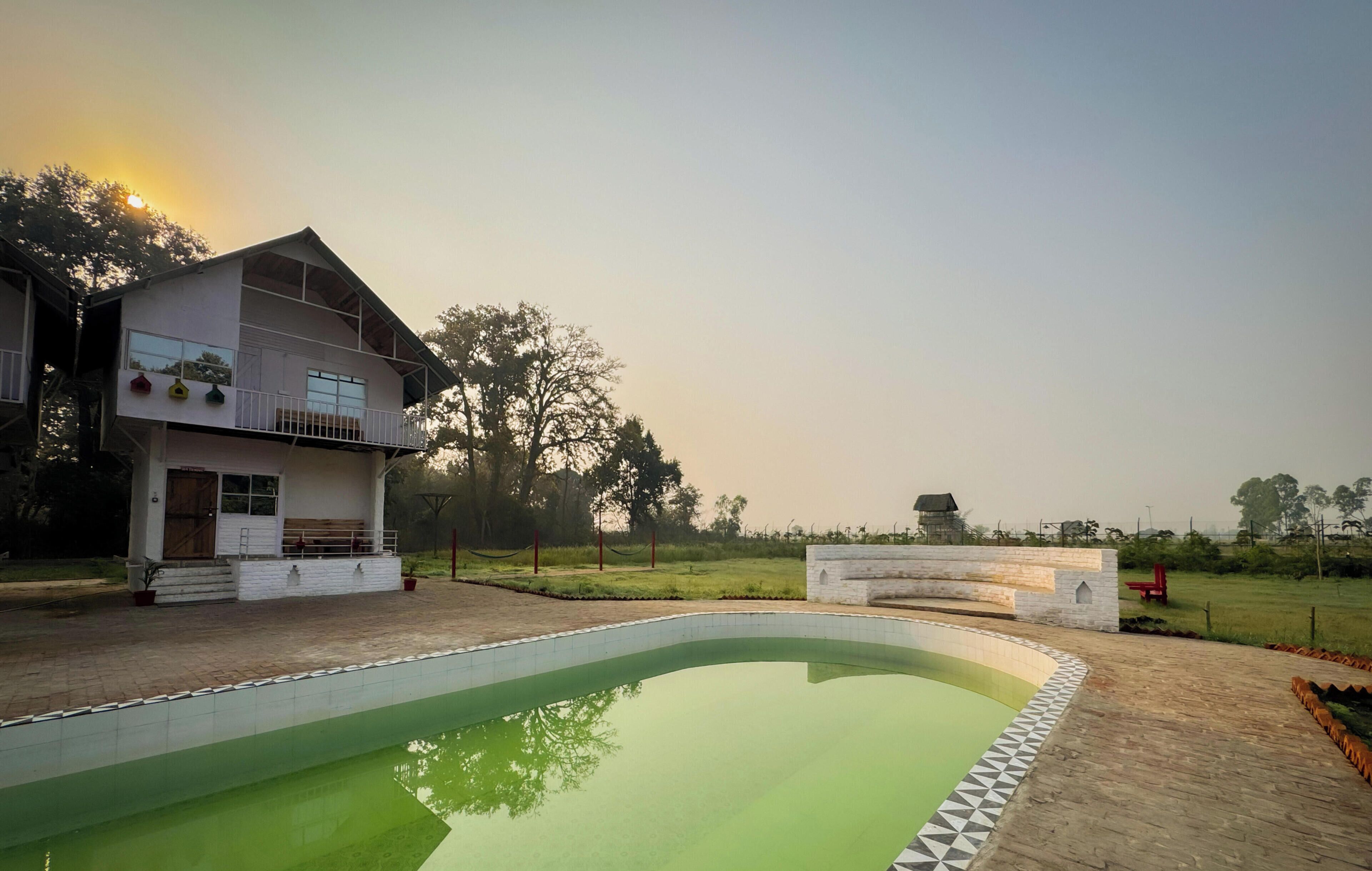 Seasonal outdoor pool