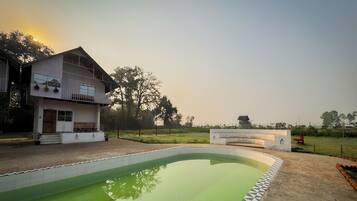Seasonal outdoor pool