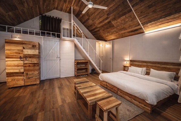 Family Double Room, City View