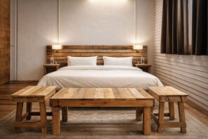 Family Double Room, City View | Hypo-allergenic bedding, desk, free WiFi, bed sheets - PILIBHIT Forest & Feast (Puranpur)