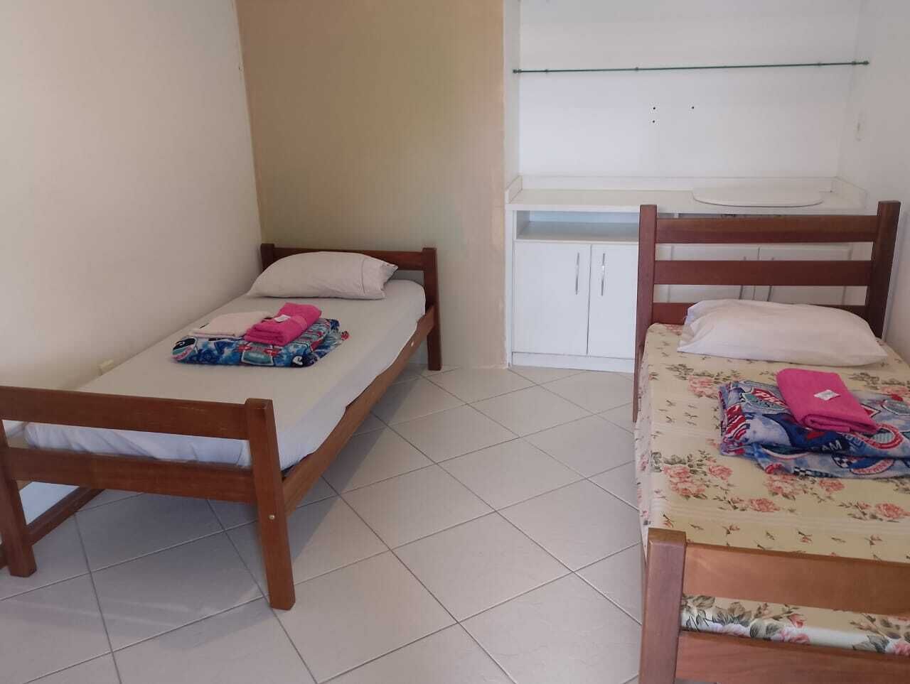 Quarto solteiro econômico, varanda