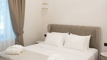 Superior Suite, Patio, City View