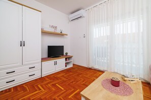 Interior - Vacation apartment for 2 - only 150 m to the beach (Dramalj)