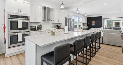 Stunning 5 bedroom house with Hot Tub