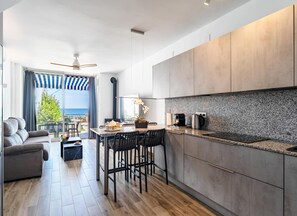 Dining - Beachfront Holiday Home in Malaga (Mijas)