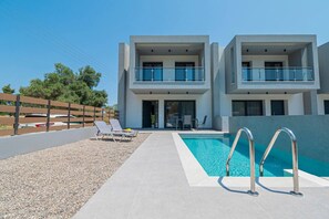 Pool - DaMa Maisonettes  by RentalsPro-Polychrono (Paliouri)