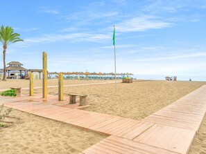 Beach - Sea View Apartment in Fuengirola (Fuengirola)