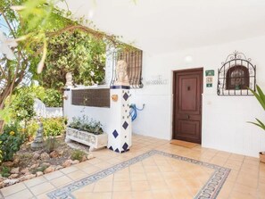 Exterior detail - Townhouse by the river - 6 guests (Denia)