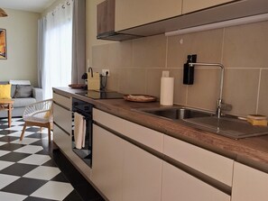 Private kitchen - Villa with private pool - 4 guests (Saint-Joseph)