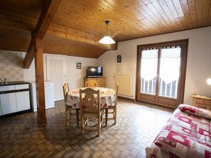 Interior - Cozy 2-room near ski lifts in Châtel (Châtel)