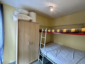 1 Schlafzimmer