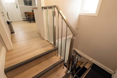 Calm & Clean 2BR Retreat Near Hospital & South End